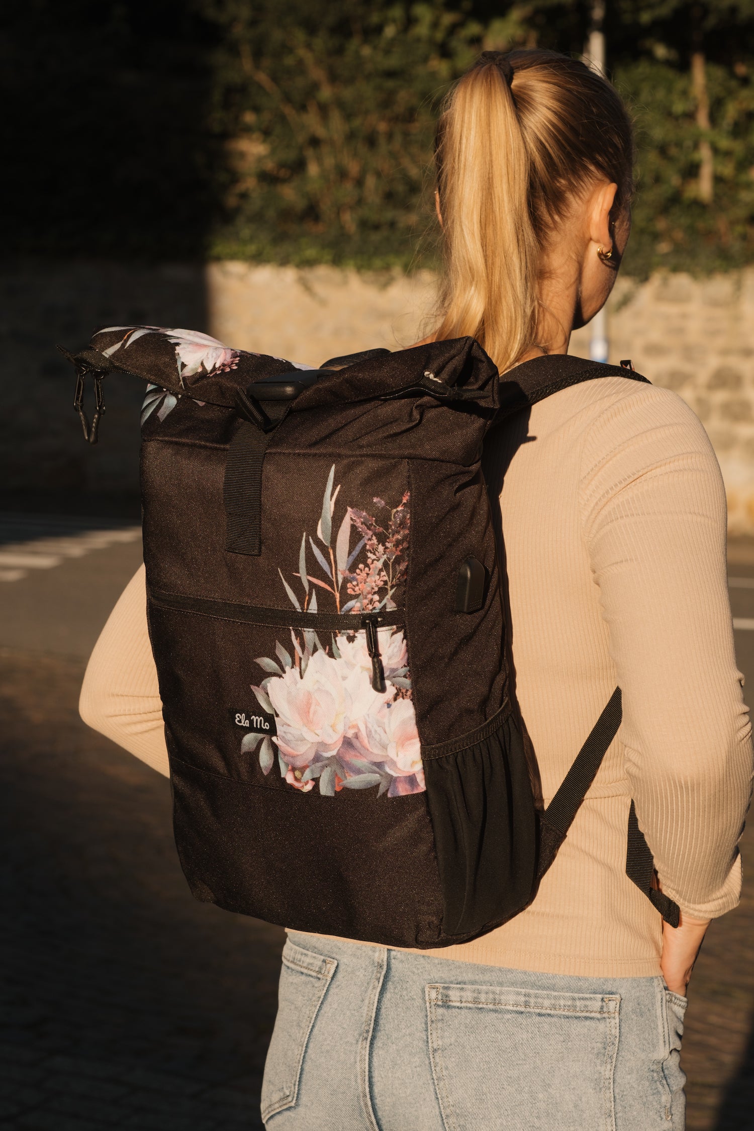 Ela Mo™ Rolltop Rucksack | Beauty in Darkness