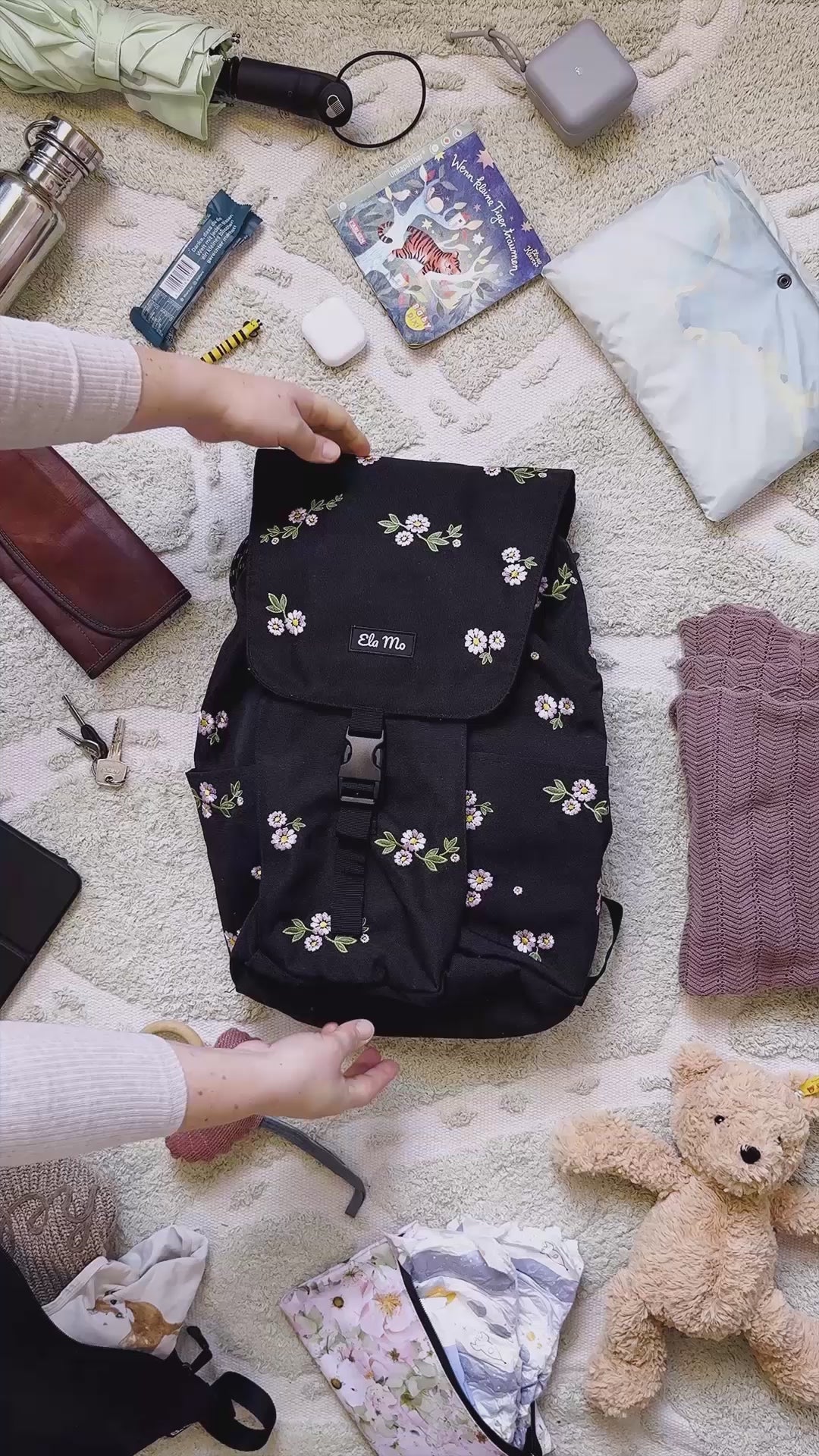 Ela Mo™ Everywhere Daypack | Embroidery Edition Upsy Daisy